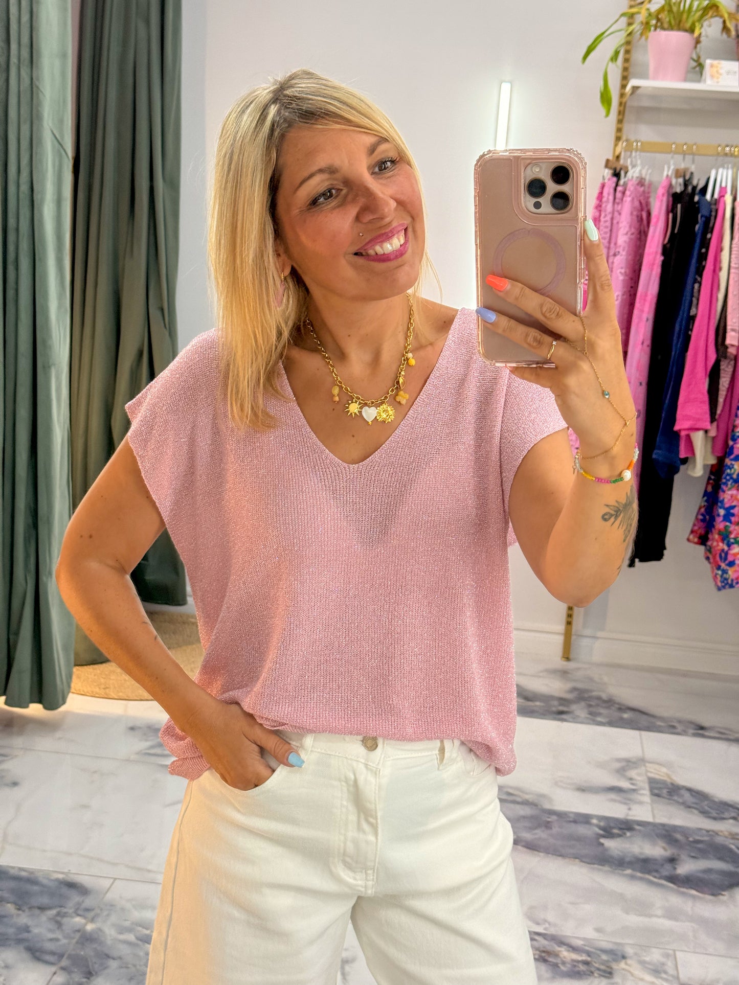 Top LUX rose