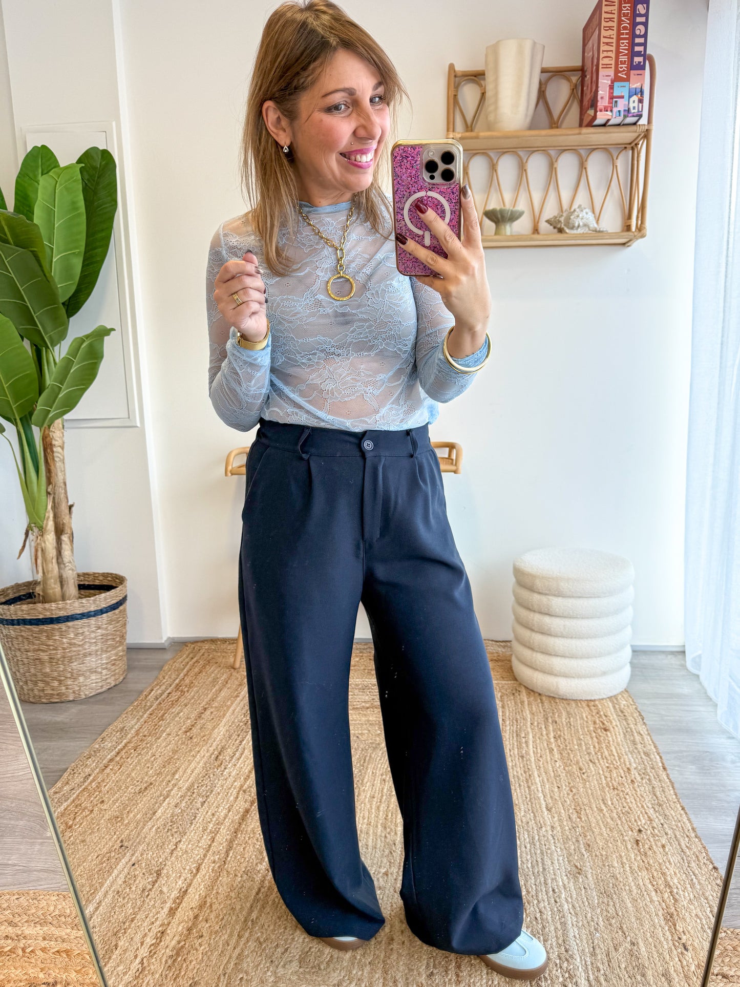 Top DENTELLE bleu ciel