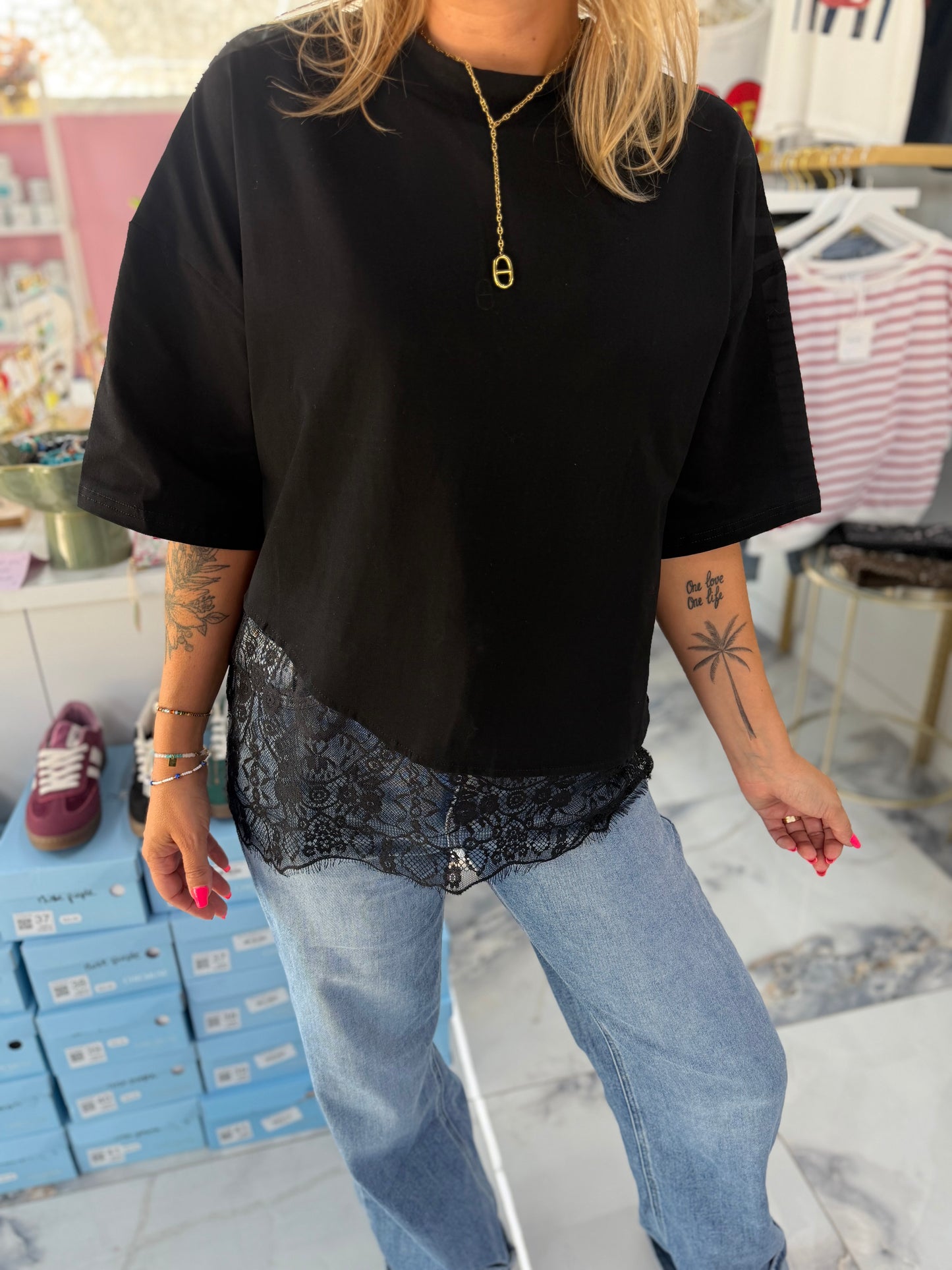 T-shirt DENTELLE noir