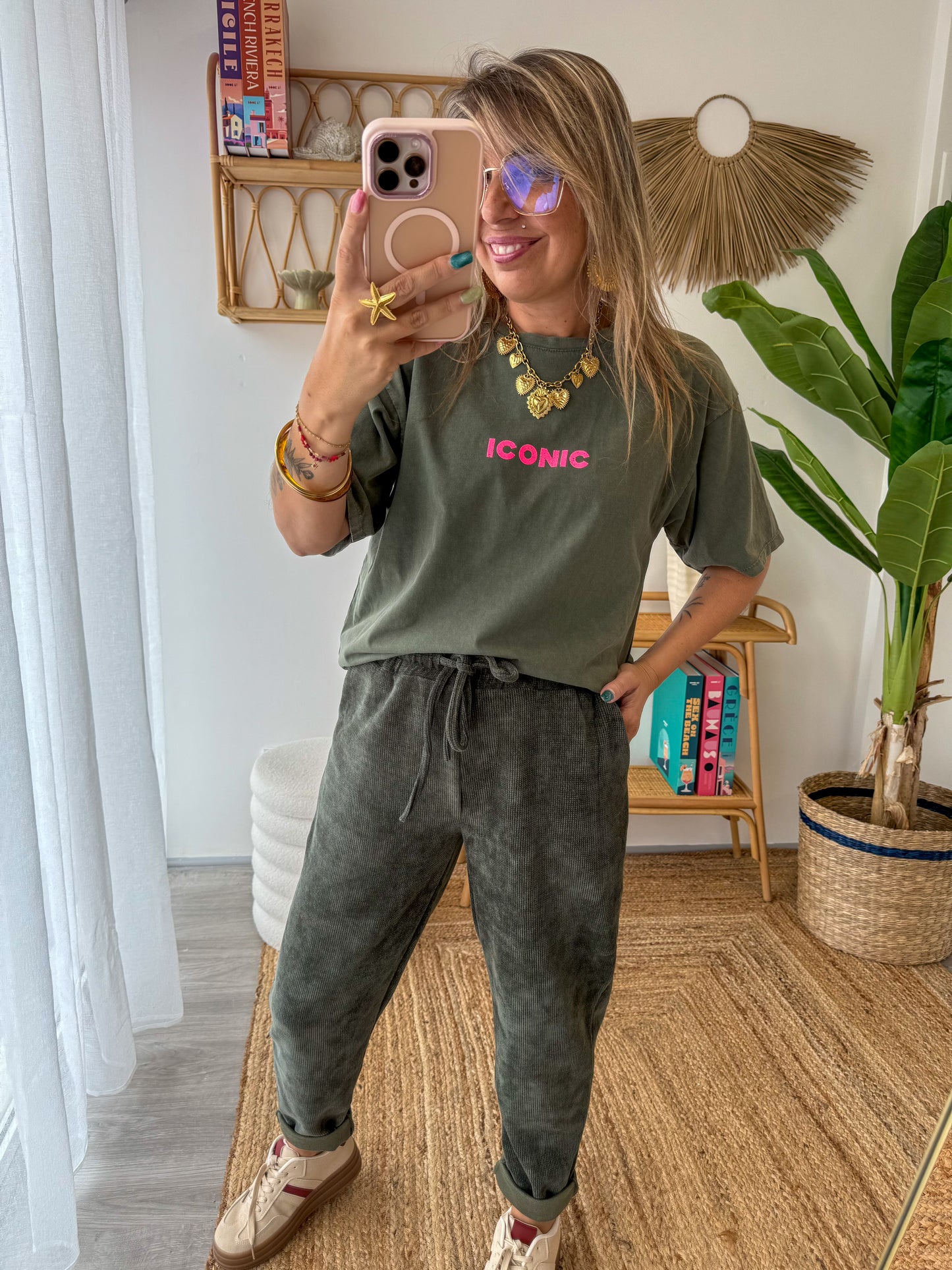 T-shirt ICONIC kaki