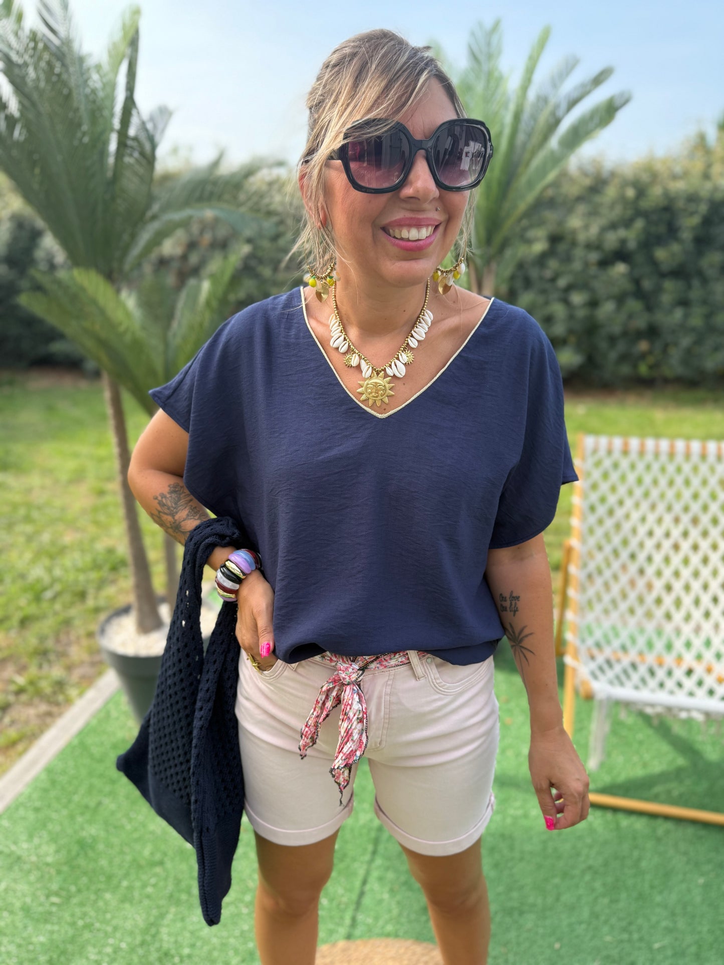 Top YAËL bleu marine