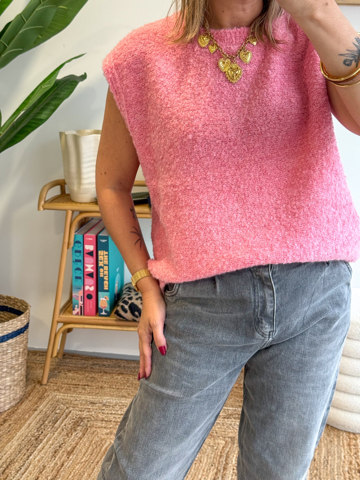 Pull ROSIE rose