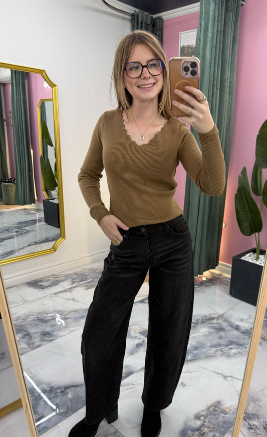 Pull ALBANE camel