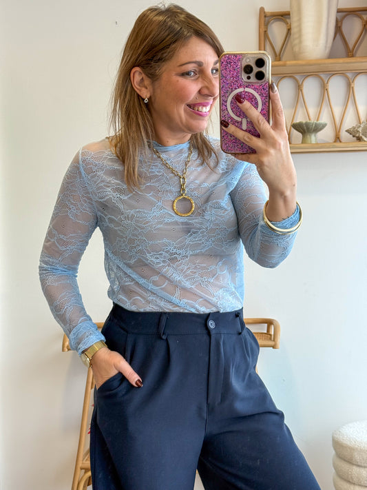 Top DENTELLE bleu ciel