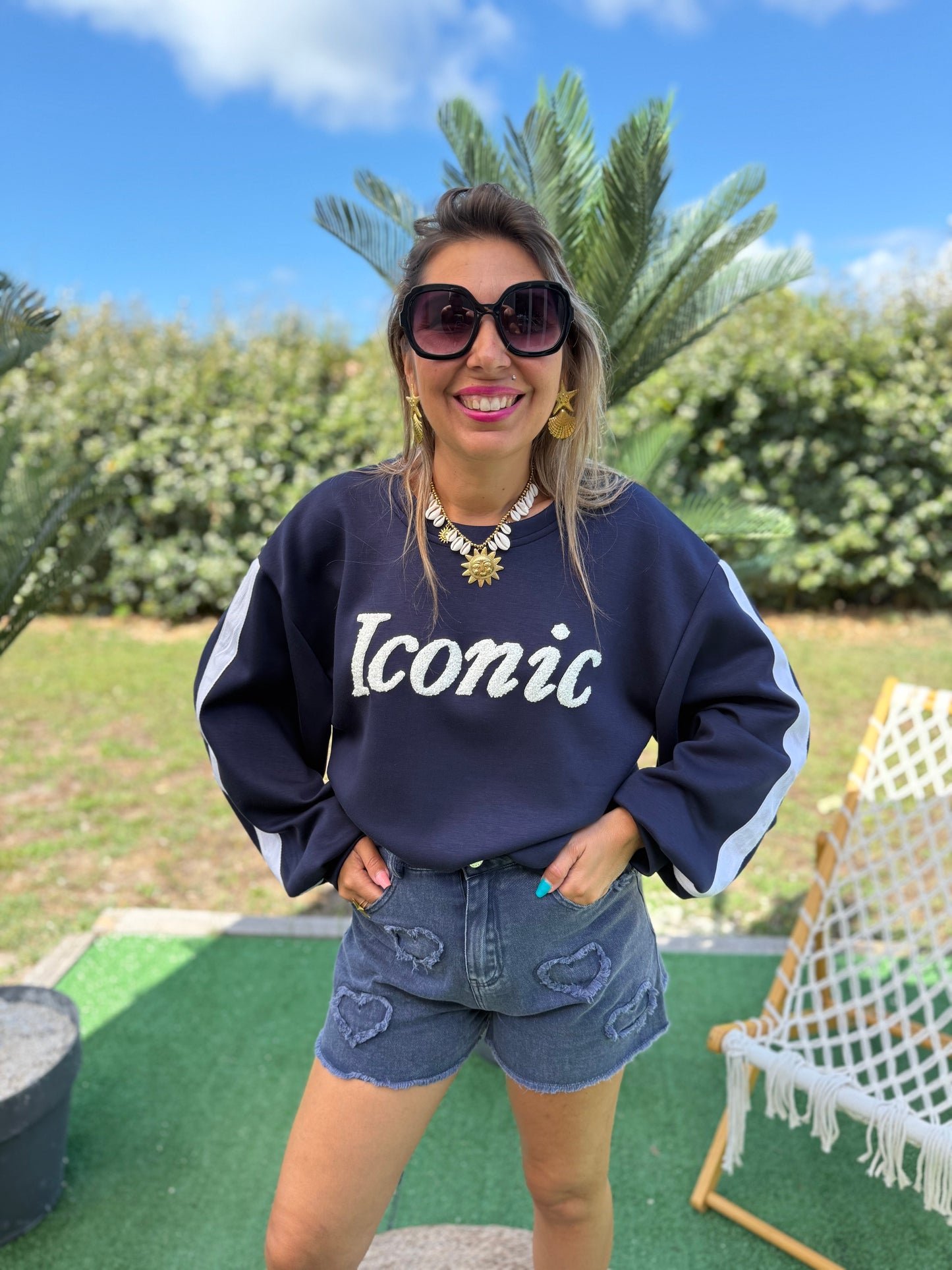 Short ROMANCE bleu marine