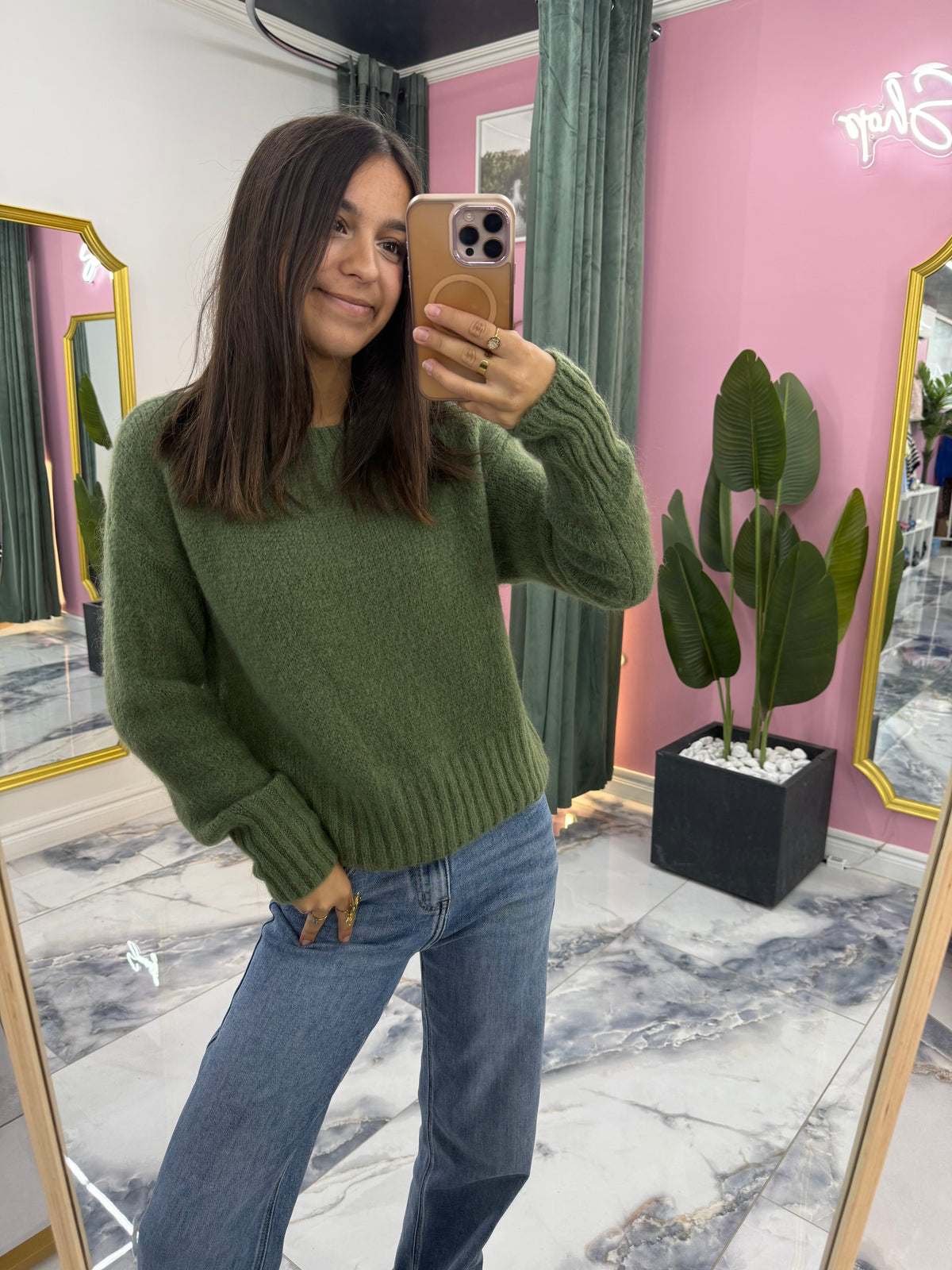 Pull GIANNi kaki