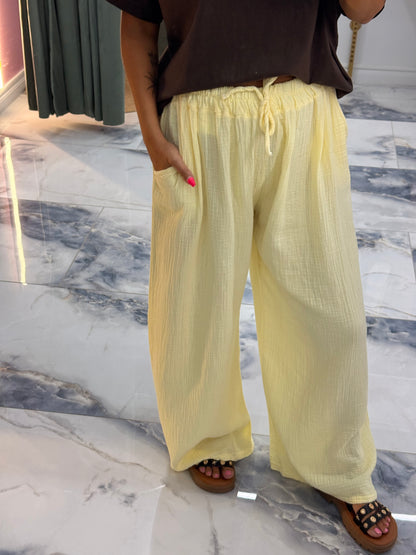 Pantalon JEANNETTE gaze de coton jaune