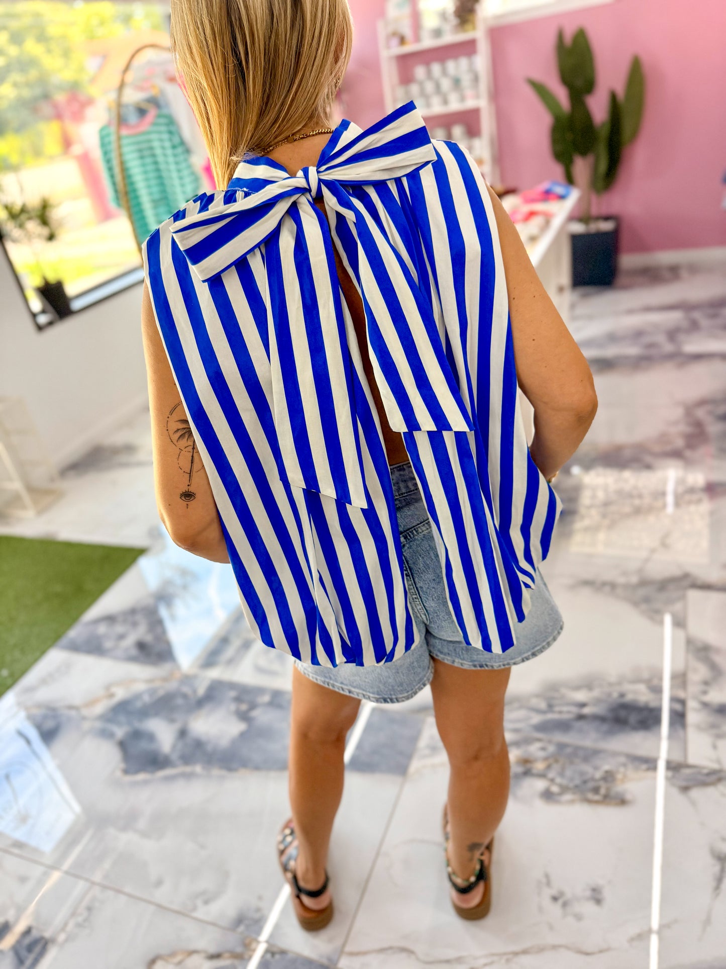 Top MANILLE bleu