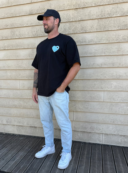 T shirt homme CŒUR noir / cœur brodé bleu ciel