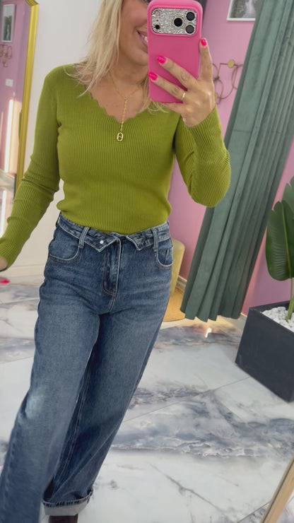 Jean wide LÉANA